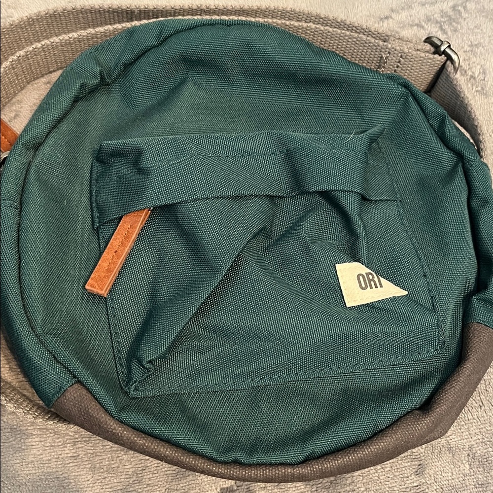 Ori circle crossbody bag
